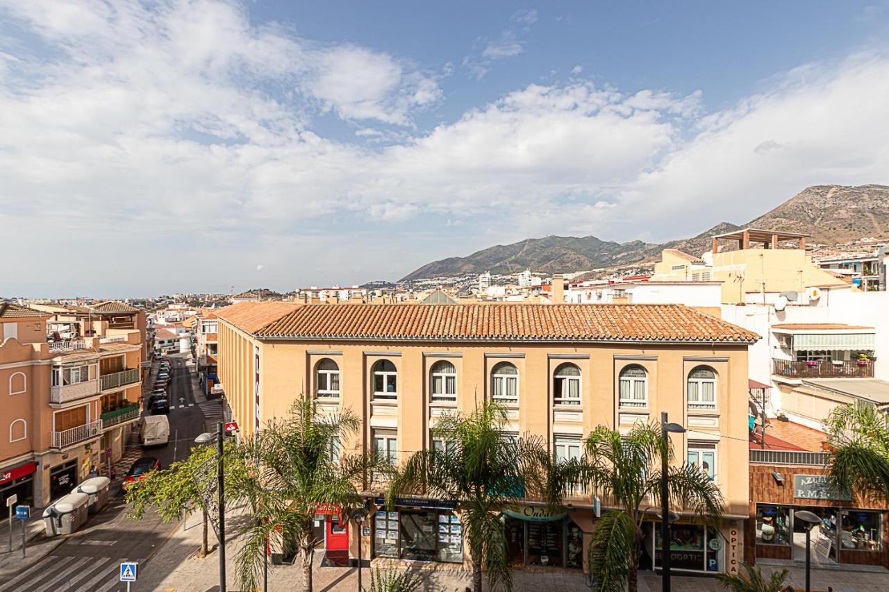 797 Holiday Rentals - Amplio Piso Para 4 En El Centro De Arroyo De La Miel 贝纳尔马德纳 外观 照片